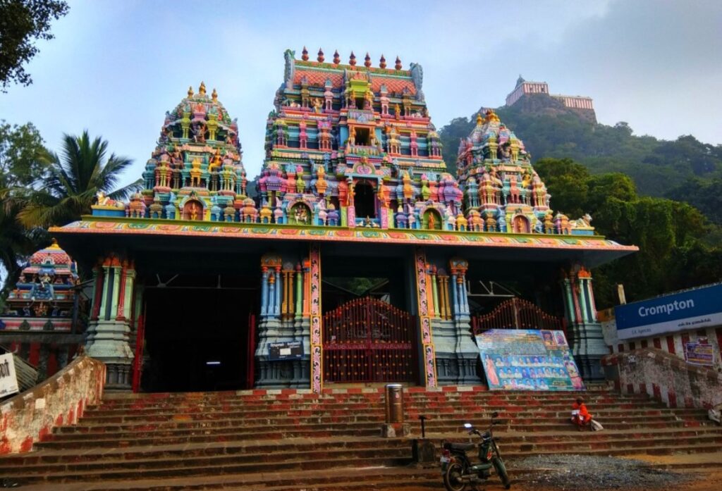 திருக்கழுகுன்றம் வேதகிரீஸ்வரர் கோயில்