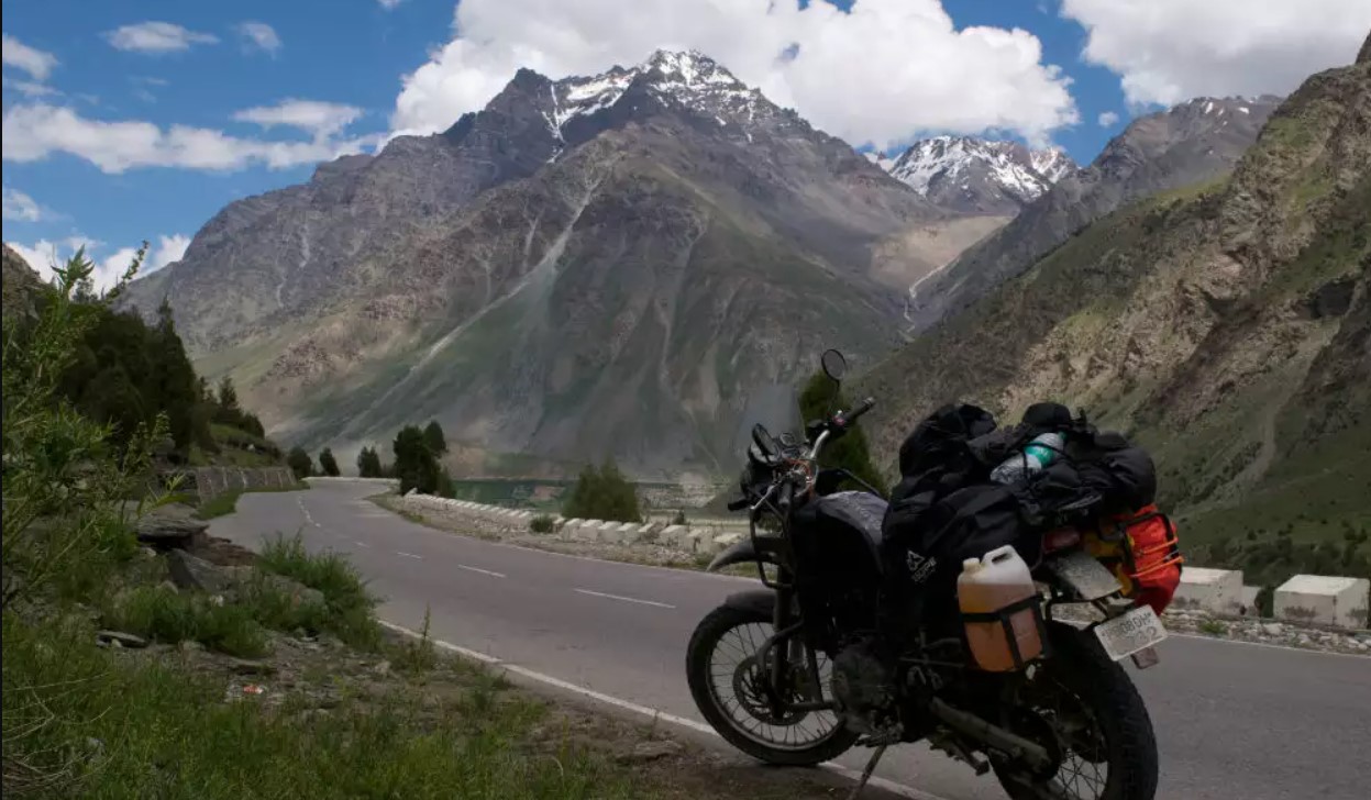 லடாக் ட்ரிப் ஏன் ரொம்ப ஸ்பெஷல்… அப்படி என்ன இருக்கு அங்க?